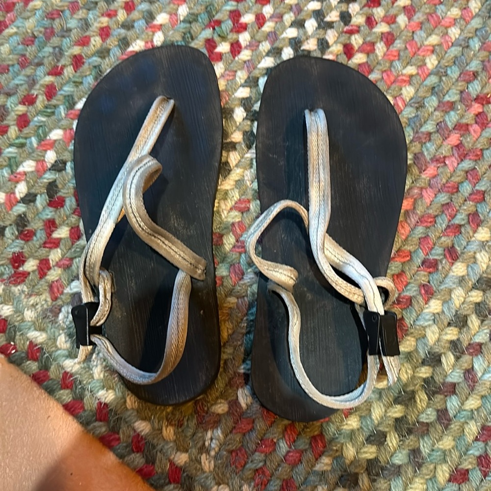 Earth Runners Sandals -  Primal Base, Cloud Lifestyle Lace, W9